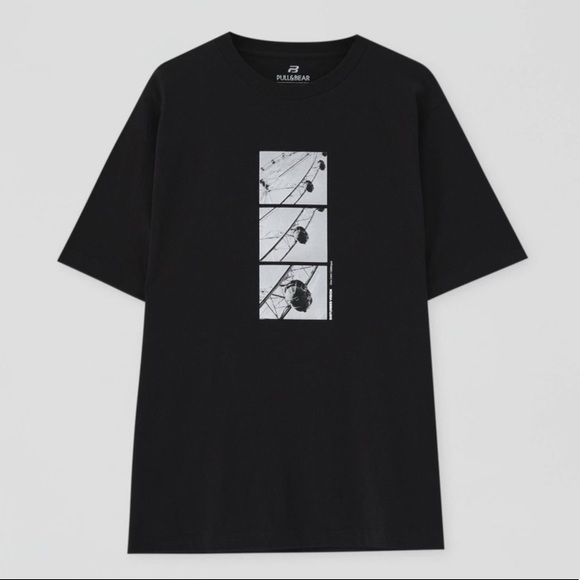 NWT. Pull&Bear Black T-Shirt with Ferris Wheel Illustration. Size S. - Picture 3 of 6